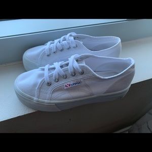Superga Acot Linea Platform Sneaker - Size 36